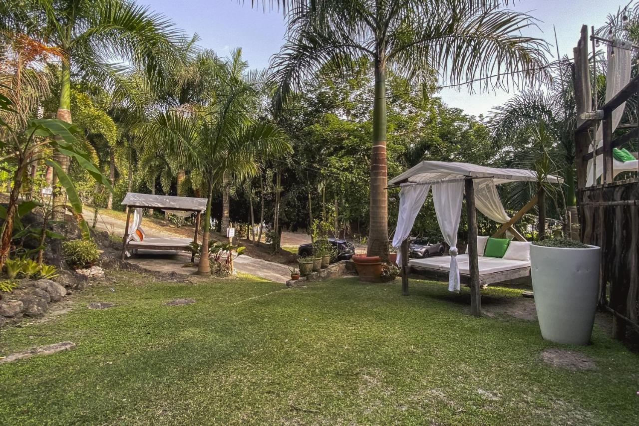 Penzion Hacienda Tres Casitas Cabo Rojo Exteriér fotografie
