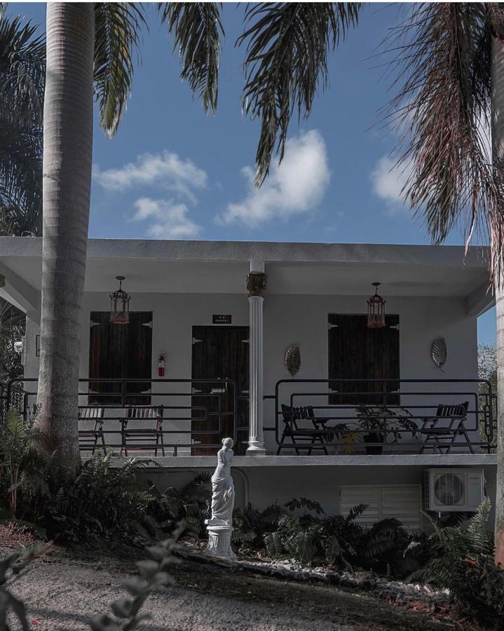 Penzion Hacienda Tres Casitas Cabo Rojo Exteriér fotografie